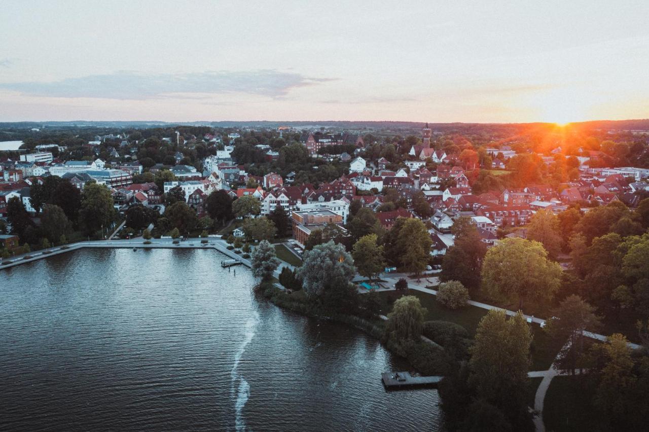 Seeloge Eutin Exterior foto